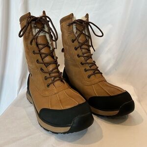 Women’s UGG Adirondack Boot
